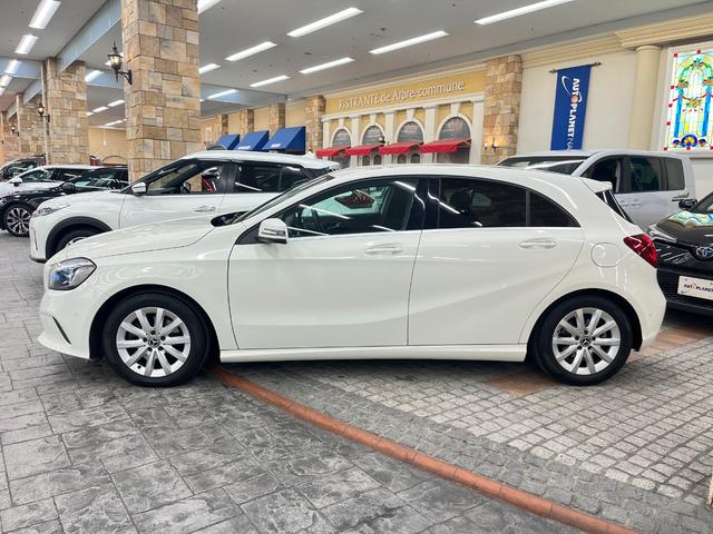 Ａクラス Ａ１８０　禁煙車／ＡＣＣ／衝突軽減Ｂ／Ｃａｒｐｌａｙ／Ａｎｄｒｏｉｄ／ハーフ革Ｓ／ナビ／フルセグＴＶ／Ｂカメラ／シートＨ／Ｐシート／ＬＥＤヘッドライト／Ｐゲート／Ｂｌｕｅｔｏｏｔｈ／クリアランスソナー／１年保証（65枚目）