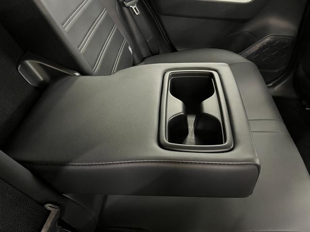 RAV4 G Zパッケージ 禁煙車/ACC/衝突軽減ブレーキ/黒革シート/ナビ/フルセグTV/B&360度カメラ/車線逸脱警告/シートH/Pシート/LEDヘッドライト/Pゲート/Bluetoothオーディオ/クリアランスソナー(44枚目)