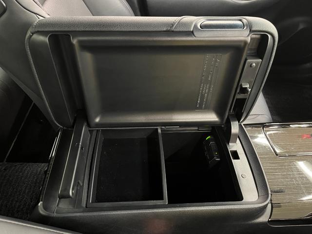 クラウンハイブリッド アスリートＳ　Ｊ－フロンティアリミテッド　特別仕様車／革Ｓ／禁煙車／ＡＣＣ／衝突軽減Ｂ／ナビ／フルセグＴＶ／バックカメラ／車線逸脱警告／シートＨ・Ｃ／Ｐシート／ＬＥＤヘッドライト／Ｂｌｕｅｔｏｏｔｈオーディオ／クリアランスソナー／１年保証（38枚目）