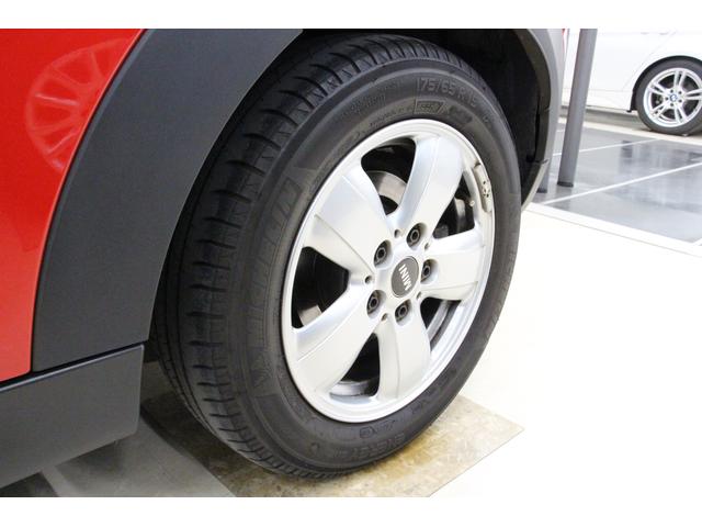 クーパーD 禁煙車 1オーナー 純正HDDナビ Bカメラ ETC LEDヘッドライト スマートキー アルミ CD クリアランスソナー オートライト オートワイパー インテリジェントセーフ アイドリングストップ(10枚目)