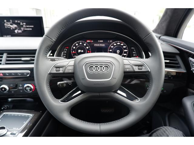 アーバンブラック 限定車 45TFSI ブラックスタイリングPKG カーボンドアミラー 専用21インチホイール ブラックルーフレール アルカンタラレザースポーツシート 専用パネル 専用カラー エアサス 4ゾーンエアコン(23枚目)