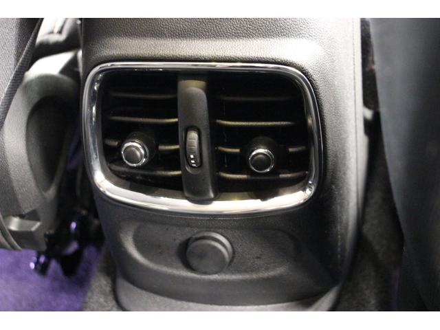 クーパー クラブマン 禁煙車/HDDナビ/Bカメラ/ミラーETC/LEDヘッドライト/スマートキー/アルミ/Bluetoothオーディオ/ハンズフリー通話/アイドリングストップ/レザーステアリング/クルコン/ターボ(50枚目)
