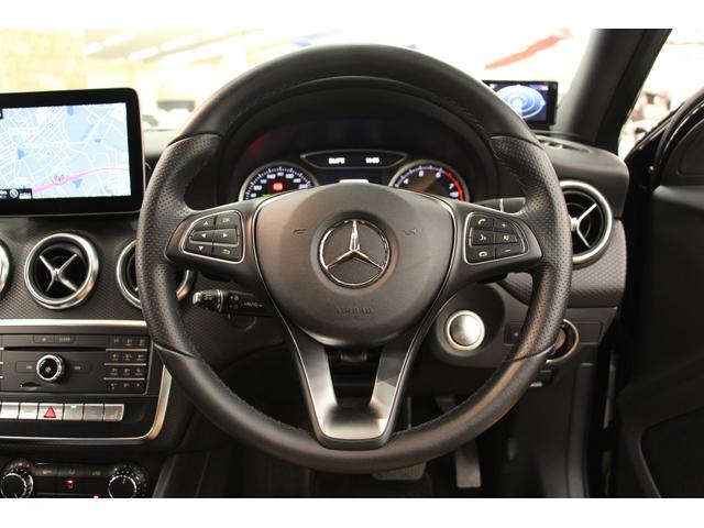 A180 AMG スタイル レーダーセーフティーP/1年保証/禁煙車/Bカメラ/ハーフ革シート/シートH/AppleCarPlay/AndroidAuto/ブラインドスポット/クリアランスソナー/パドルシフト/LEDヘッドライト(9枚目)