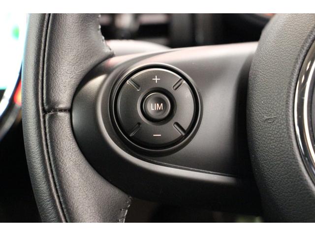 クーパーD 1オーナー/1年保証/禁煙車/インテリジェントセーフティ/HDDナビ/Bカメラ/ETC/LEDヘッドライト/スマートキー/アルミ/クリアランスソナー/SOSコール(13枚目)