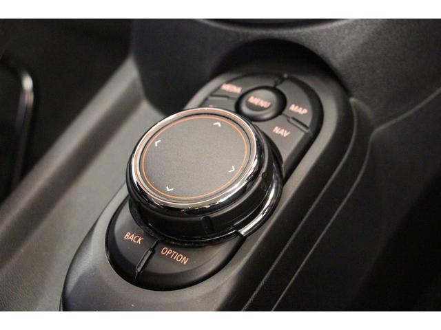 クーパーD 1オーナー/1年保証/禁煙車/インテリジェントセーフティ/HDDナビ/Bカメラ/ETC/LEDヘッドライト/スマートキー/アルミ/クリアランスソナー/SOSコール(18枚目)