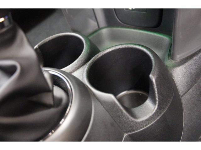 クーパーD 1オーナー/1年保証/禁煙車/インテリジェントセーフティ/HDDナビ/Bカメラ/ETC/LEDヘッドライト/スマートキー/アルミ/クリアランスソナー/SOSコール(31枚目)