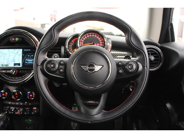 クーパーS 1年保証/禁煙車/ACC/インテリジェントセーフティ/HDDナビ/Bカメラ/LEDヘッドライト/スマートキー/ミラーETC/クリアランスソナー/パドルシフト/Bluetoothオーディオ(12枚目)