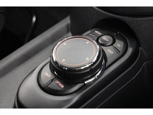 クーパーS 1年保証/禁煙車/ACC/インテリジェントセーフティ/HDDナビ/Bカメラ/LEDヘッドライト/スマートキー/ミラーETC/クリアランスソナー/パドルシフト/Bluetoothオーディオ(19枚目)