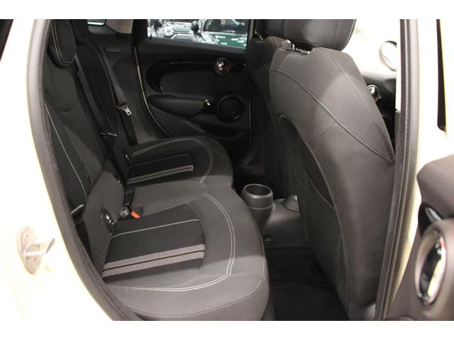 クーパーS 1オーナー/1年保証/禁煙車/HDDナビ/LEDヘッドライト/ミラーETC/ブラックアルミ/ボンネットストライプ/ミラーキャップ/Bluetoothオーディオ/ハンズフリー通話(8枚目)