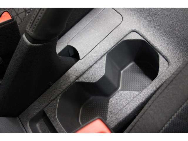 ＴＳＩ　アクティブ　１年保証／禁煙車／ＡＣＣ／衝突軽減Ｂ／ＡｐｐｌｅＣａｒＰｌａｙ／ＡｎｄｒｏｉｄＡｕｔｏ／ナビＴＶ／バックカメラ／ＬＥＤヘッドライト／Ｂｌｕｅｔｏｏｔｈオーディオ／クリアランスソナー／ルーフレール(20枚目)