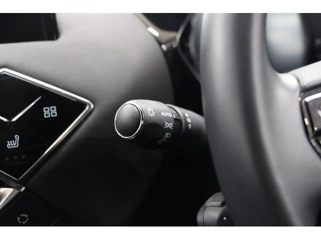 ＤＳ３クロスバック オペラ　１年保証／禁煙車／ＡＣＣ／衝突軽減Ｂ／ＡｐｐｌｅＣａｒＰｌａｙ／ＡｎｄｒｏｉｄＡｕｔｏ／革Ｓ／ナビＴＶ／バックカメラ／車線逸脱警告／シートＨ／Ｐシ―ト／ＬＥＤヘッドライト／Ｂｌｕｅｔｏｏｔｈ（18枚目）