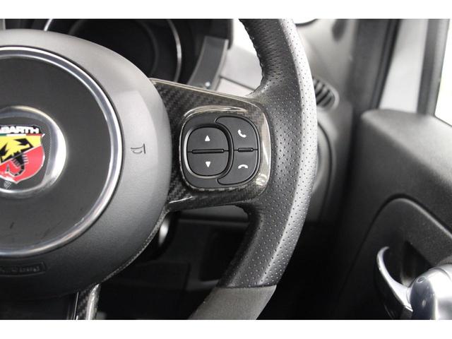 アバルト５９５ コンペティツィオーネ　１オーナー／１年保証／ＡｐｐｌｅＣａｒＰｌａｙ／ＡｎｄｒｏｉｄＡｕｔｏ／キセノン／Ｂｌｕｅｔｏｏｔｈオーディオ／ハンズフリー通話／クリアランスソナー／ブースト計（12枚目）