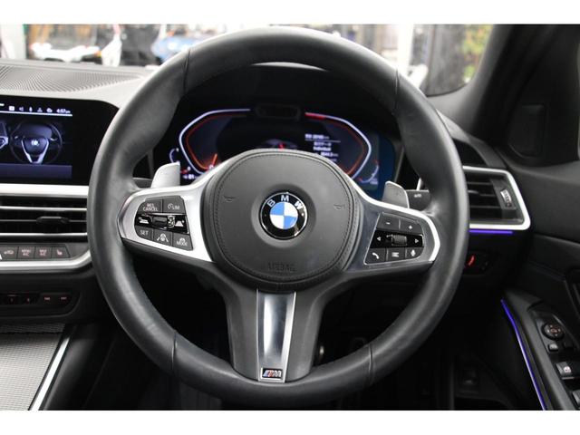 ３２０ｄ　ｘＤｒｉｖｅ　Ｍスポーツ　コンフォートＰＫＧ／１オーナー／１年保証／禁煙車／ＡＣＣ／衝突軽減Ｂ／ＡｐｐｌｅＣａｒＰｌａｙ／ハーフ革Ｓ／ナビ／バックカメラ／車線逸脱警告／シートＨ／Ｐシ―ト／ＬＥＤヘッドライト／Ｐゲート(14枚目)