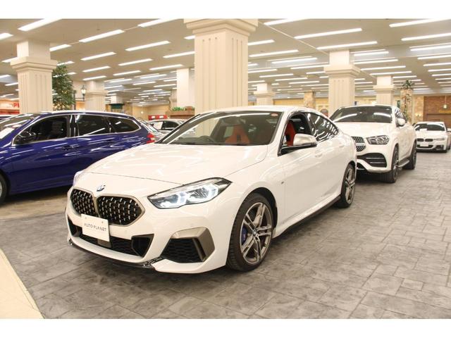 Ｍ２３５ｉ　ｘＤｒｉｖｅグランクーペ　１年保証／禁煙車／ＡＣＣ／インテリジェントセーフティ／ＡｐｐｌｅＣａｒＰｌａｙ／革Ｓ／ナビ／バックカメラ／車線逸脱警告／シートＨ／Ｐシ―ト／ＬＥＤヘッドライト／Ｂｌｕｅｔｏｏｔｈ／クリアランスソナー(55枚目)