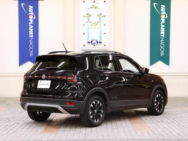 Ｔ－クロス ＴＳＩ　１ｓｔ　１年保証／禁煙車／ＡＣＣ／衝突軽減Ｂ／ＡｐｐｌｅＣａｒｐｌａｙ／ＡｎｄｒｏｉｄＡｕｔｏ／ナビＴＶ／バックカメラ／ＬＥＤヘッドライト／Ｂｌｕｅｔｏｏｔｈオーディオ／クリアランスソナー／ルーフレール（10枚目）