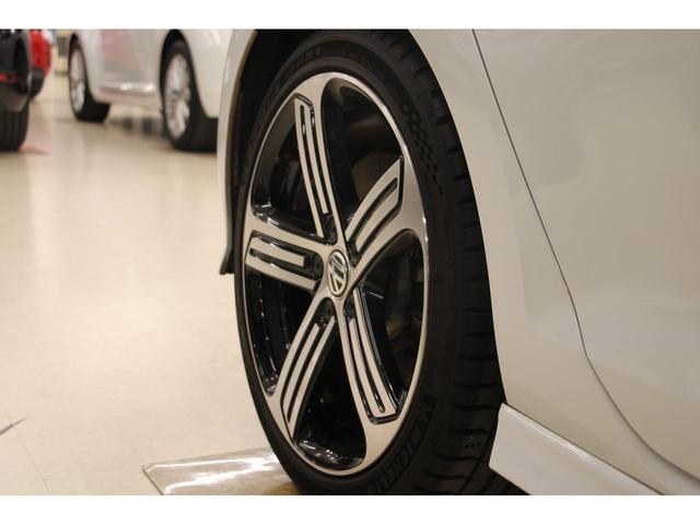 ゴルフＲ ベースグレード　６ＭＴ／禁煙車／ＡＣＣ／衝突軽減Ｂ／革Ｓ／ナビＴＶ／バックカメラ／シートＨ／Ｐシート／キセノンヘッドライト／Ｂｌｕｅｔｏｏｔｈオーディオ／ハンズフリー通話／クリアランスソナー（39枚目）