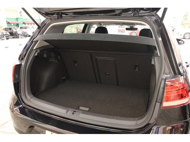 ゴルフ ＴＳＩコンフォートライン　禁煙車／ＡＣＣ／衝突軽減Ｂ／ＡｐｐｌｅＣａｒｐｌａｙ／ＡｎｄｒｏｉｄＡｕｔｏ／ＨＤＤナビ／フルセグＴＶ／バックカメラ／車線逸脱警告／ＬＥＤヘッドライト／Ｂｌｕｅｔｏｏｔｈオーディオ／１年保証（12枚目）