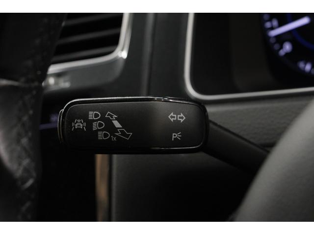ゴルフ ＴＳＩコンフォートライン　禁煙車／ＡＣＣ／衝突軽減Ｂ／ＡｐｐｌｅＣａｒｐｌａｙ／ＡｎｄｒｏｉｄＡｕｔｏ／ＨＤＤナビ／フルセグＴＶ／バックカメラ／車線逸脱警告／ＬＥＤヘッドライト／Ｂｌｕｅｔｏｏｔｈオーディオ／１年保証（18枚目）