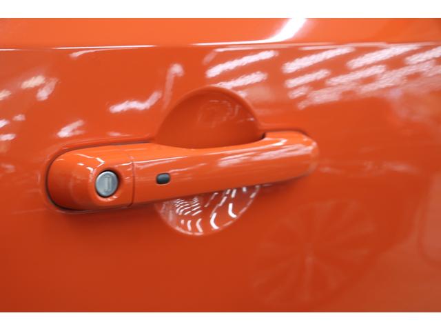 ジープ・レネゲード トレイルホーク　禁煙車／ＡｐｐｌｅＣａｒｐｌａｙ／ナビ／フルセグＴＶ／バックカメラ／車線逸脱警告／ＬＥＤヘッドライト／Ｂｌｕｅｔｏｏｔｈオーディオ／クルーズコントロール／ＵＳＢ入力端子／１年保証（45枚目）