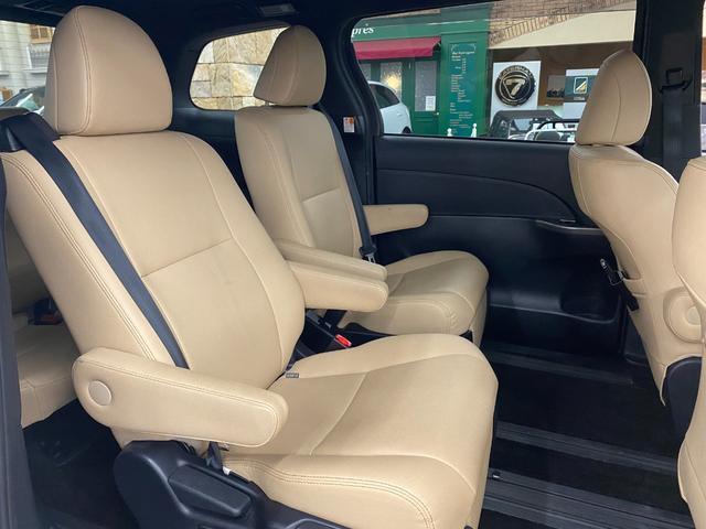 TOYOTA ESTIMA AERAS VERY EDITION