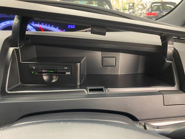 TOYOTA ESTIMA AERAS VERY EDITION
