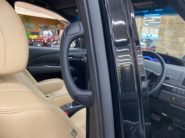 TOYOTA ESTIMA AERAS VERY EDITION