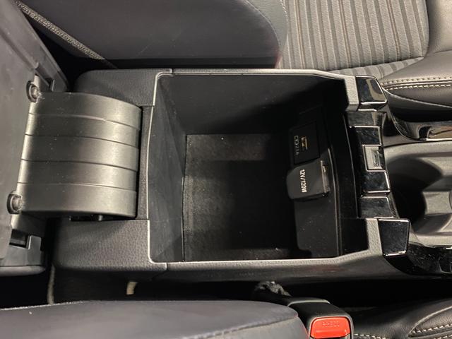 カローラツーリング ダブルバイビー　禁煙車／ＡＣＣ／衝突軽減Ｂ／ＡｐｐｌｅＣａｒｐｌａｙ／ＡｎｄｒｏｉｄＡｕｔｏ／ハーフ革Ｓ／バックカメラ／車線逸脱警告／シートＨ／ＬＥＤヘッドライト／Ｂｌｕｅｔｏｏｔｈオーディオ／クリアランスソナー（38枚目）