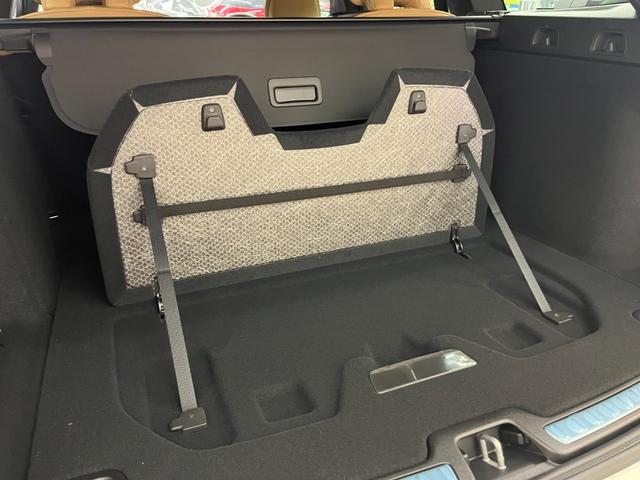 Ｖ６０ ウルトラ　Ｔ６　ＡＷＤ　プラグインハイブリッド　禁煙車／アンバー革シート／パノラマサンルーフ／衝突軽減ブレーキ／ＡＣＣ／アップルカープレイ／アンドロイドオート／ハーマンカードン／シートＨ・Ｃ／ステアリングヒーター／Ｐシート／マッサージ機能／アルミ（49枚目）