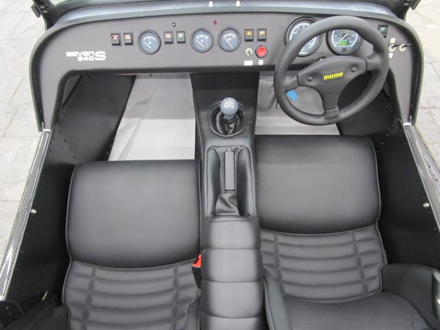 ケータハムその他 セブン３４０　Ｓ　新車／禁煙車／ブラックレザーシート／フルウインドスクリーン・ソフトトップ・ドア／ヒーター／ブラックパック／バッテリーマスターカットＯＦＦスイッチ（9枚目）