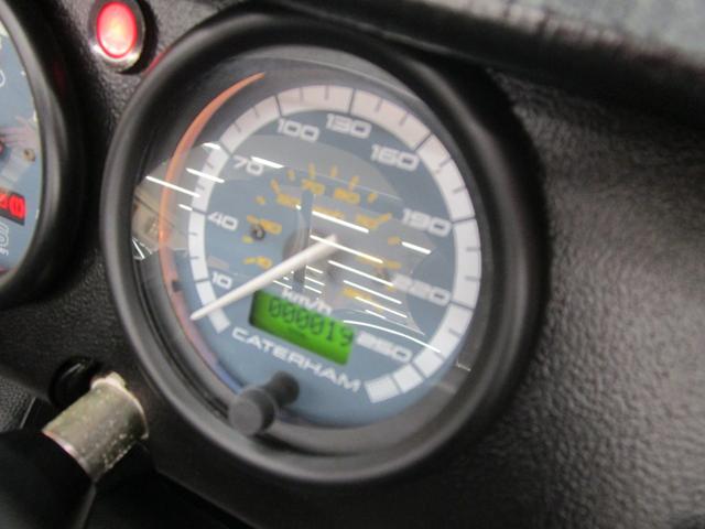 ケータハムその他 セブン３４０　Ｓ　新車／禁煙車／ブラックレザーシート／フルウインドスクリーン・ソフトトップ・ドア／ヒーター／ブラックパック／バッテリーマスターカットＯＦＦスイッチ（13枚目）