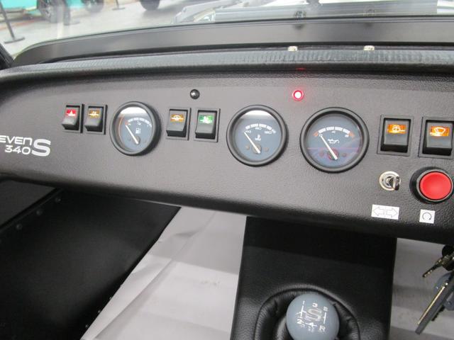 ケータハムその他 セブン３４０　Ｓ　新車／禁煙車／ブラックレザーシート／フルウインドスクリーン・ソフトトップ・ドア／ヒーター／ブラックパック／バッテリーマスターカットＯＦＦスイッチ（17枚目）