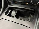 GLA180 禁煙車/ACC/衝突軽減B/ハーフ革S/ナビ/フルセグTV/Bカメラ/シートH/キセノンヘッドライト/Pゲート/Bluetoothオーディオ/クリアランスソナー/ルーフレール/オートライト/1年保証(28枚目)
