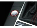 キーを持って乗車し、ボタンを押すだけで、エンジンの始動/停止を行うことができます。