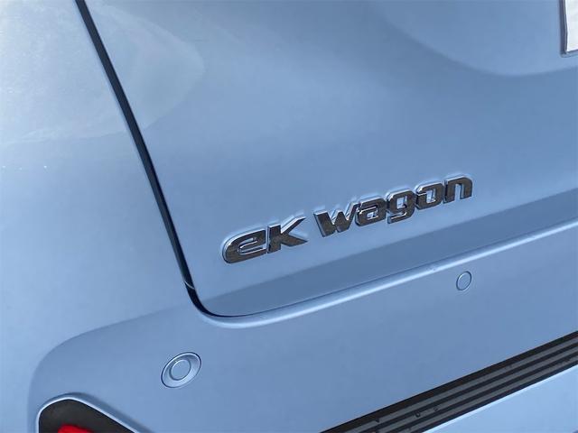 ｅＫワゴン Ｍ　届出済未使用車　衝突被害軽減ブレーキ　コーナーセンサー　キーレスエントリー　シートヒーター　アイドリングストップ　ベンチシート　電動格納ドアミラー　光軸調整機能　マニュアルエアコン　バックカメラ（22枚目）