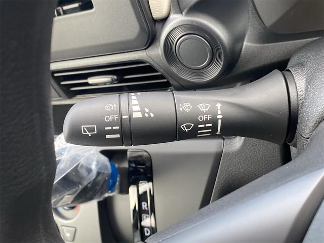ｅＫワゴン Ｍ　届出済未使用車　衝突被害軽減ブレーキ　コーナーセンサー　キーレスエントリー　シートヒーター　アイドリングストップ　ベンチシート　電動格納ドアミラー　光軸調整機能　マニュアルエアコン　バックカメラ（42枚目）