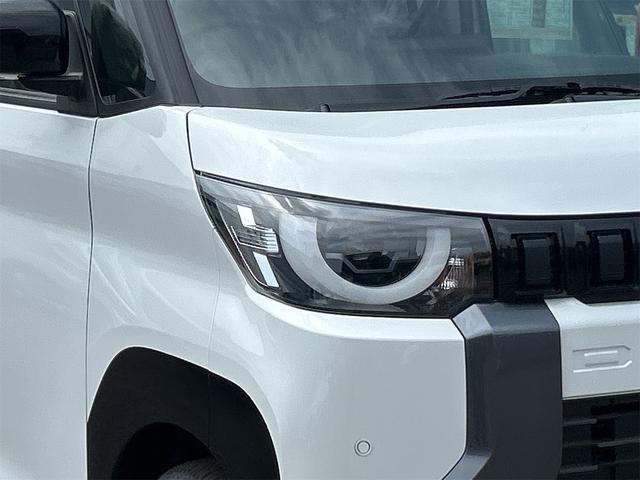 デリカミニ G プレミアム 全周囲カメラ 両側電動スライドドア クリアランスソナー オートクルーズコントロール オートライト スマートキー アイドリングストップ 電動格納ミラー シートヒーター ベンチシート CVT ABS(6枚目)