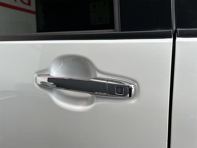 タント カスタムＸ　ドライブレコーダー　ＥＴＣ　バックカメラ　両側電動スライドドア　ナビ　ＴＶ　クリアランスソナー　衝突被害軽減システム　オートライト　ＬＥＤヘッドランプ　スマートキー　アイドリングストップ（17枚目）