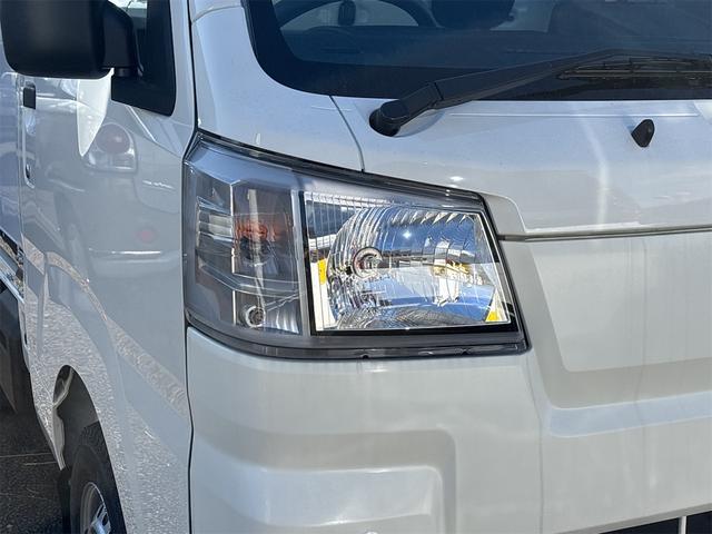 ハイゼットトラック 　低温冷凍　４ＷＤ　届け出済み未使用車　ＣＶＴ　衝突被害軽減システム　クリアランスソナー　レーンアシスト　バックカメラ　アイドリングストップ　オートマチックハイビーム　オートライト　ＡＢＳ　ＥＳＣ（6枚目）