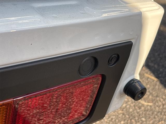 ハイゼットトラック 　低温冷凍　４ＷＤ　届け出済み未使用車　ＣＶＴ　衝突被害軽減システム　クリアランスソナー　レーンアシスト　バックカメラ　アイドリングストップ　オートマチックハイビーム　オートライト　ＡＢＳ　ＥＳＣ（22枚目）