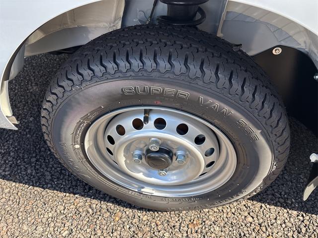 ハイゼットトラック 　低温冷凍　４ＷＤ　届け出済み未使用車　ＣＶＴ　衝突被害軽減システム　クリアランスソナー　レーンアシスト　バックカメラ　アイドリングストップ　オートマチックハイビーム　オートライト　ＡＢＳ　ＥＳＣ（33枚目）