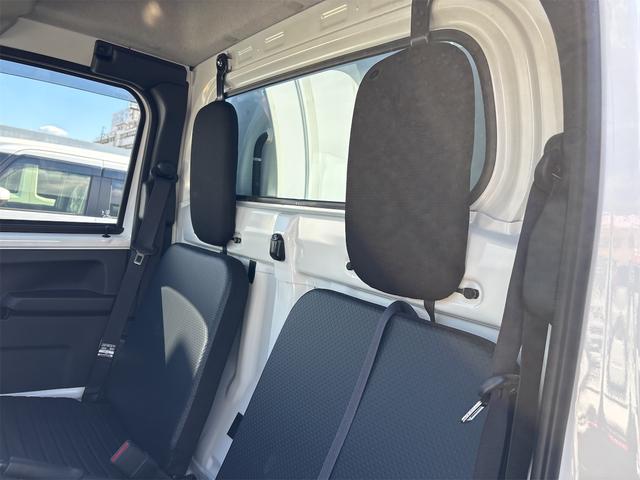 ハイゼットトラック 　低温冷凍　４ＷＤ　届け出済み未使用車　ＣＶＴ　衝突被害軽減システム　クリアランスソナー　レーンアシスト　バックカメラ　アイドリングストップ　オートマチックハイビーム　オートライト　ＡＢＳ　ＥＳＣ（58枚目）