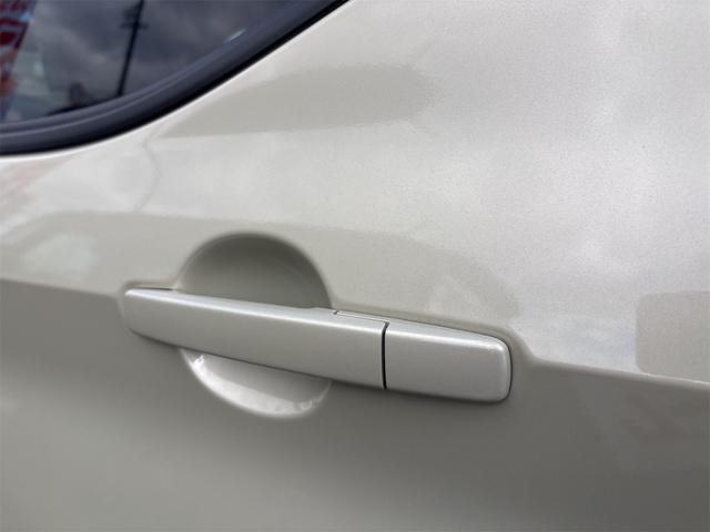 デイズ Ｘ　バックカメラ　衝突被害軽減システム　オートライト　スマートキー　アイドリングストップ　電動格納ミラー　ベンチシート　ＣＶＴ　盗難防止システム　ＡＢＳ　ＥＳＣ　ＵＳＢ　アルミホイール　衝突安全ボディ（28枚目）