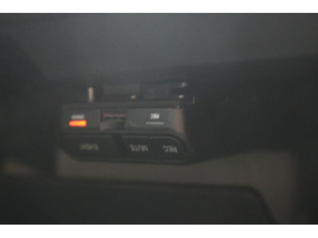 クロストレック リミテッド　ナビ有　全周囲カメラ　ＡＷＤ　ナビ有　全周囲カメラ　ＡＷＤ（11枚目）