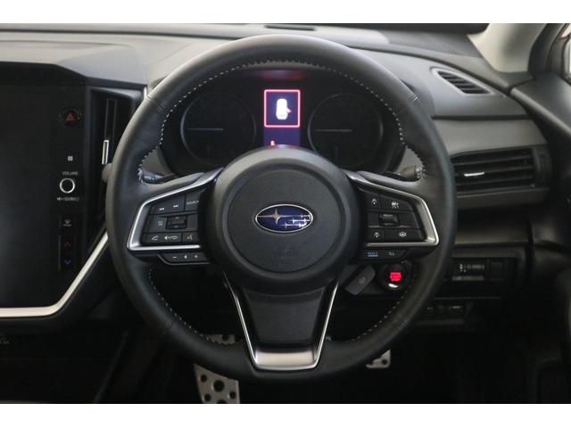 クロストレック リミテッド　ナビ有　全周囲カメラ　ＡＷＤ　ナビ有　全周囲カメラ　ＡＷＤ（17枚目）