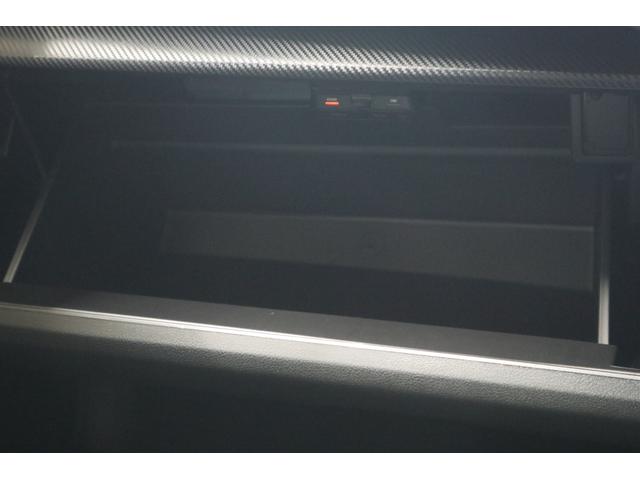 クロストレック リミテッド　ナビ有　全周囲カメラ　ＡＷＤ　ナビ有　全周囲カメラ　ＡＷＤ（26枚目）