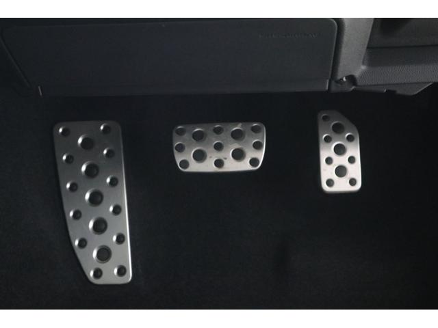 クロストレック リミテッド　ナビ有　全周囲カメラ　ＡＷＤ　ナビ有　全周囲カメラ　ＡＷＤ（31枚目）