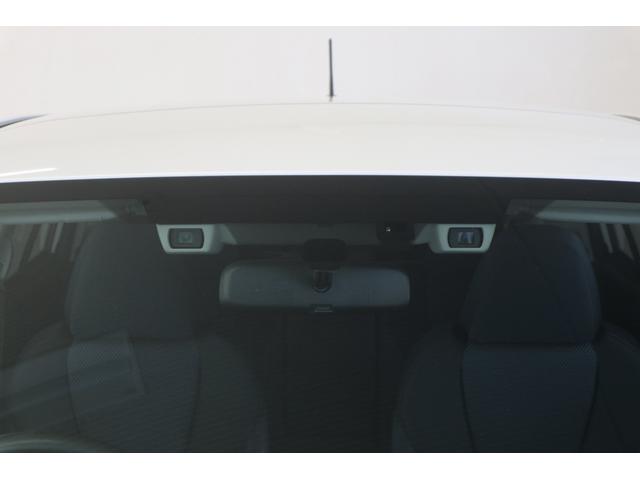 �A�C�T�C�g�u�����D�R�̃J�������j�b�g�ł��I�u���[�L�⏕��O�ԒǏ]�N���[�Y�R���g���[���@�\�ŉ^�]���A�V�X�g�I