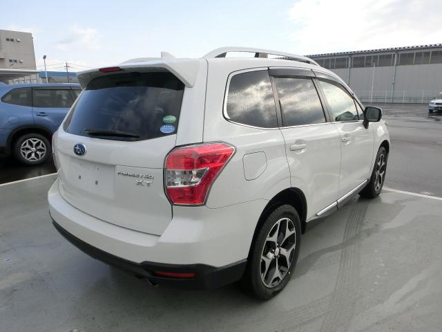 2.0XT EyeSight Ver2 SDナビ(2枚目)