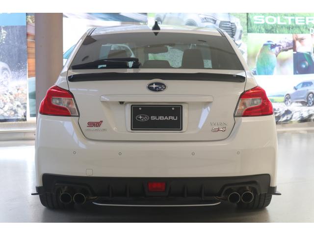 �J�[���C�t�ɖ𗧂u���Îԃx�[�X�L�b�g�v�����p�ӂ��Ă���܂��B�܂��A�R�[�e�B���O�⏃���I�v�V�����̎�t�������k��������