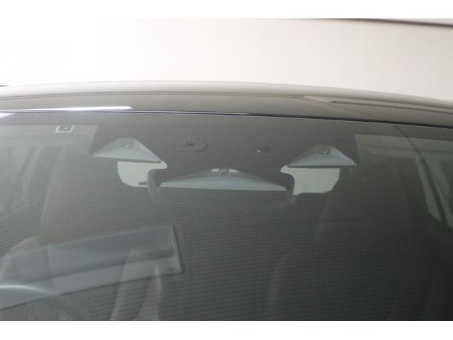 �A�C�T�C�g�͖���̍ۂ̏Փˉ���A�Ԑ���E�̂��m�点�A�S�ԑ��Ǐ]�N���[�Y�R���g���[���ȂǁA���Ȃ��̉^�]���T�|�[�g���Ă���܂�